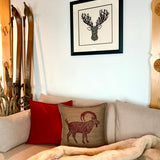 Handgewebtes Steinbock Kissen